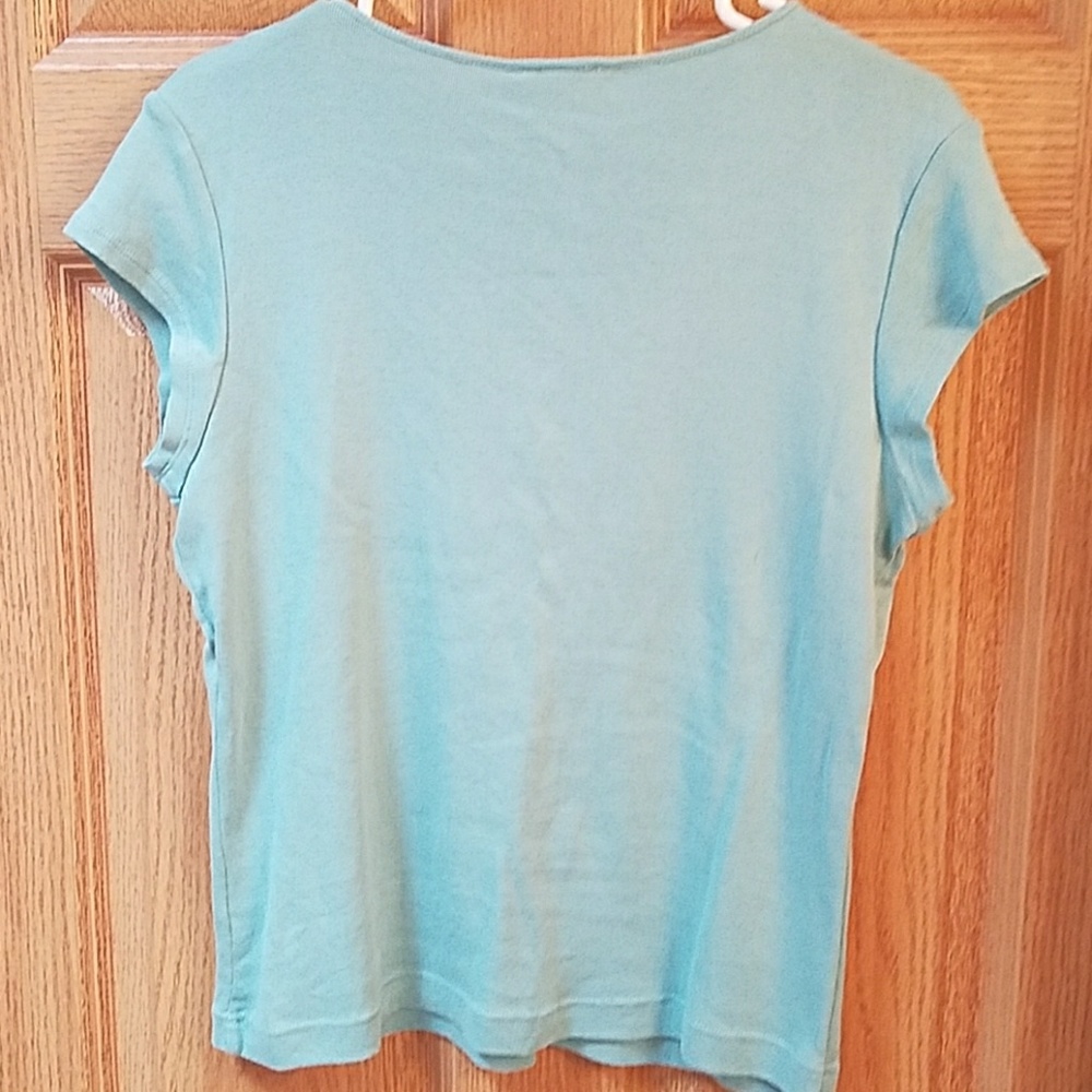 Shirt - Picture 3 of 4